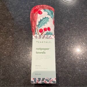 Earthly Notpaper Towels in Holly Jolly